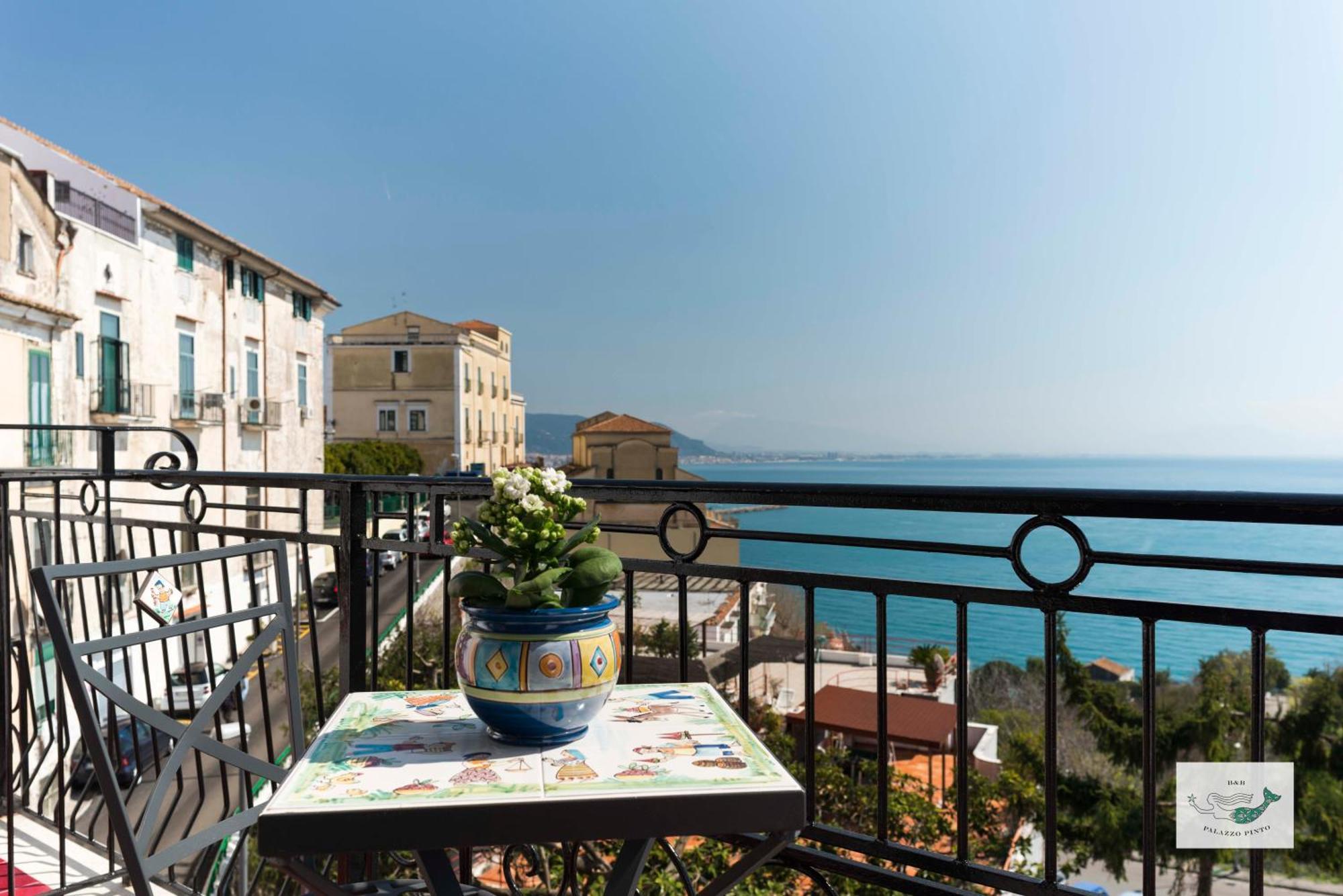 B&B Palazzo Pinto 2 Vietri Exteriör bild